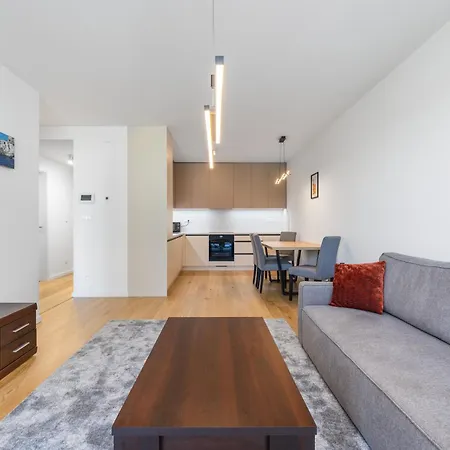 Zwirn Design Near Nivy Station & Downtown Apartamento