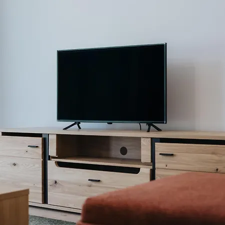 Zwirn Design Near Nivy Station & Downtown Apartment *