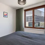 Zwirn Design Near Nivy Station & Downtown * Братислава