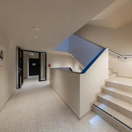 Zwirn Design Near Nivy Station & Downtown شقة براتسيلافا